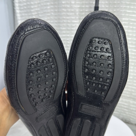 (Q7) MICHAEL KORS women's leather ballet flats, size 9M with Gold Accents - Picture 7 of 13